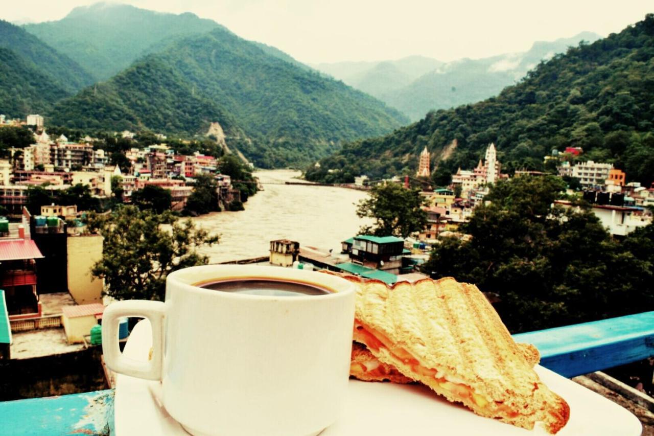 Skyard Rishikesh, Laxman Jhula Hostel Екстериор снимка